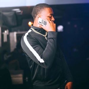 Meet your Posher, Carl